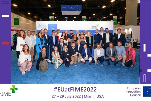 Family photo of EIC attendees of FIME in Miami, USA 2022